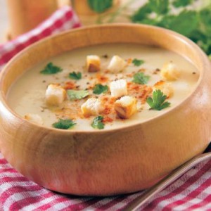 Czech garlic soup